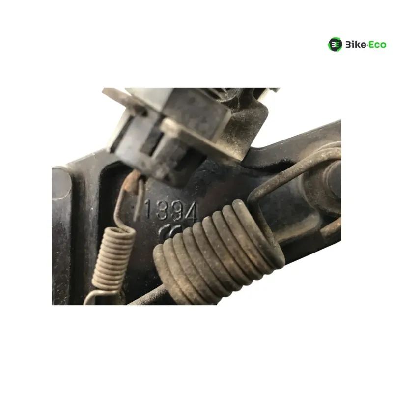 Platine avant droite KAWASAKI GPZ 500 S 1994-2003