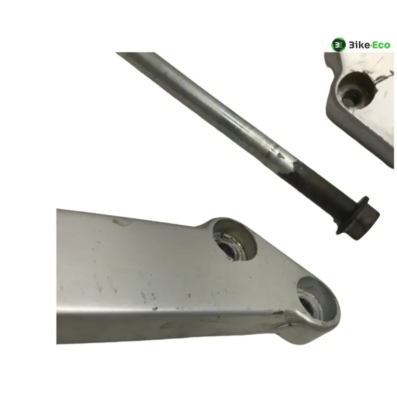 Support moteur SUZUKI DL 650 2004-2006 VSTROM