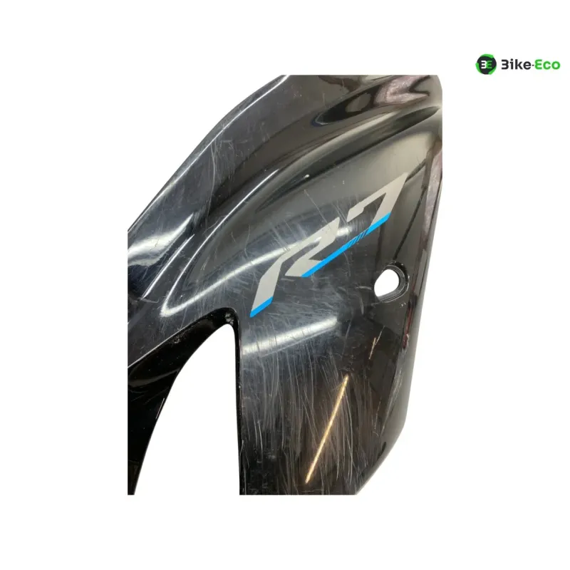 Cache flanc de carenage droit YAMAHA YZF 700 2022-2025 R7