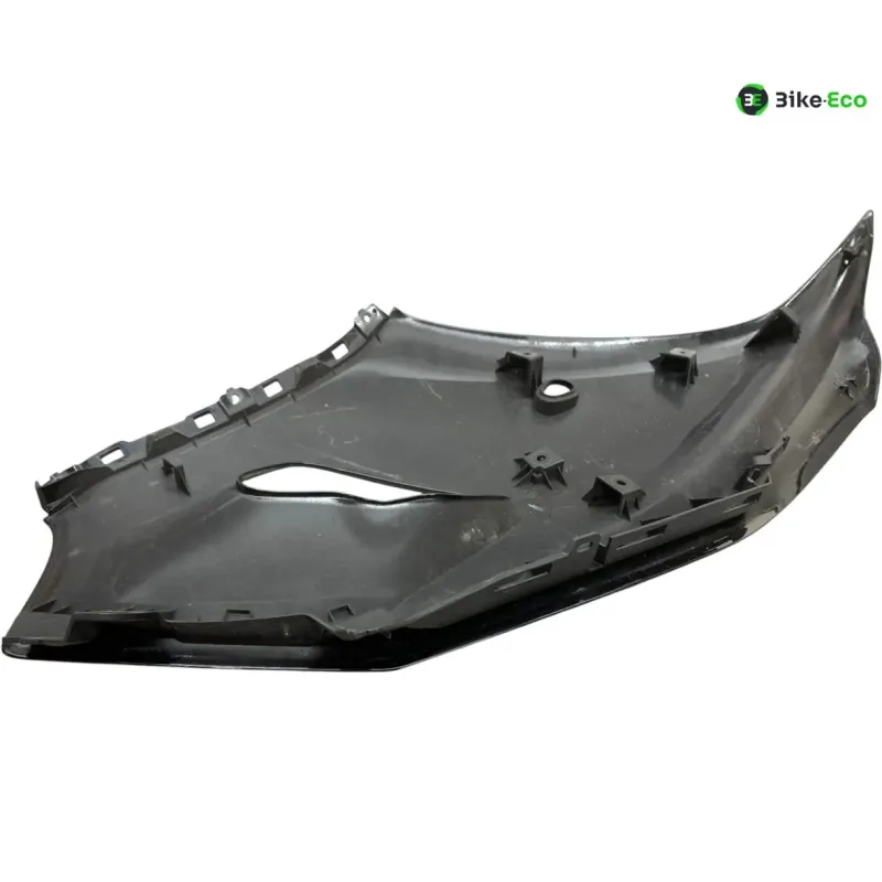 Cache flanc de carenage droit YAMAHA YZF 700 2022-2025 R7