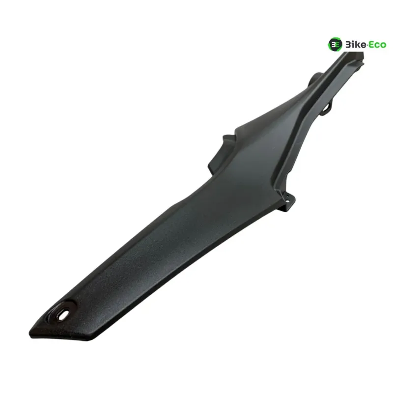 Cache carenage sous selle droit YAMAHA YZF 700 2022-2025 R7