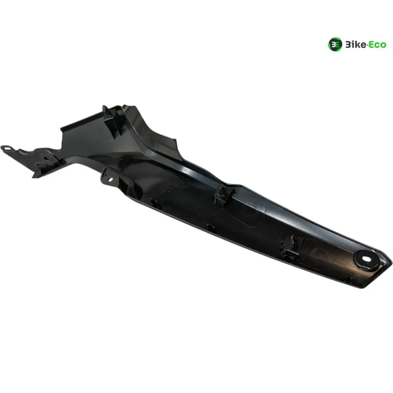 Cache carenage sous selle droit YAMAHA YZF 700 2022-2025 R7