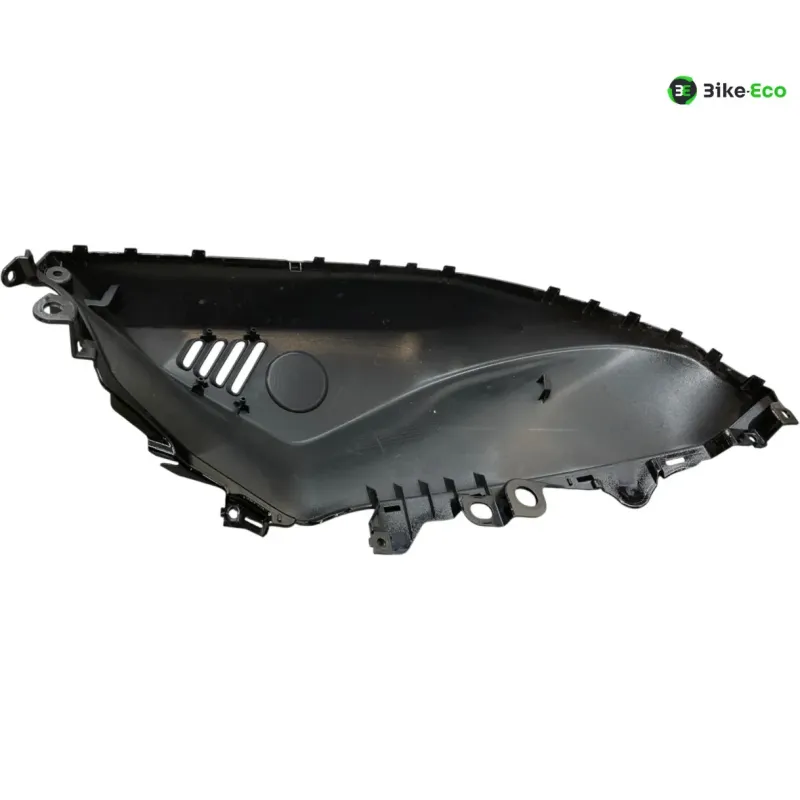 Cache reservoir droit YAMAHA YZF 700 2022-2025 R7
