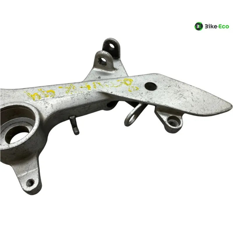 Platine avant droite HONDA VFR 800 FI 1998-2001