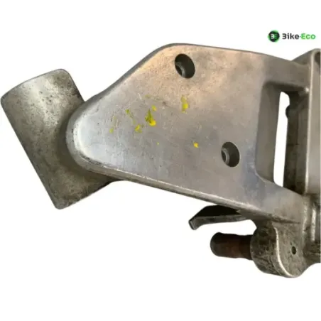 Platine avant droite HONDA VFR F 750 1990-1993