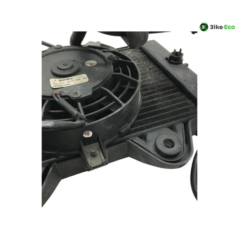 Radiateur eau TRIUMPH TROPHY 900 1992-1995