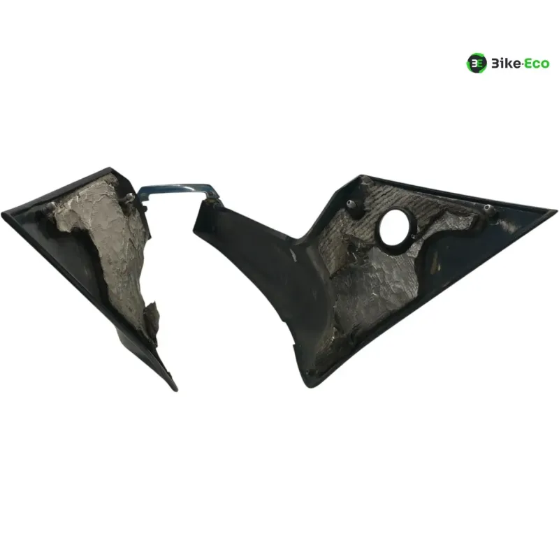 Cache carenage coque arriere TRIUMPH TROPHY 900 1992-1995