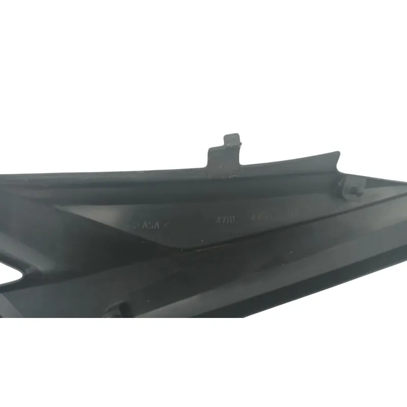 Cache lateral droit SUZUKI GSR 600 2006 - 2011