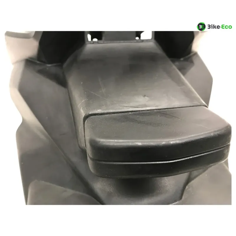 Support de plaque et eclairage YAMAHA YPR 125 2014-2017 XMAX ABS