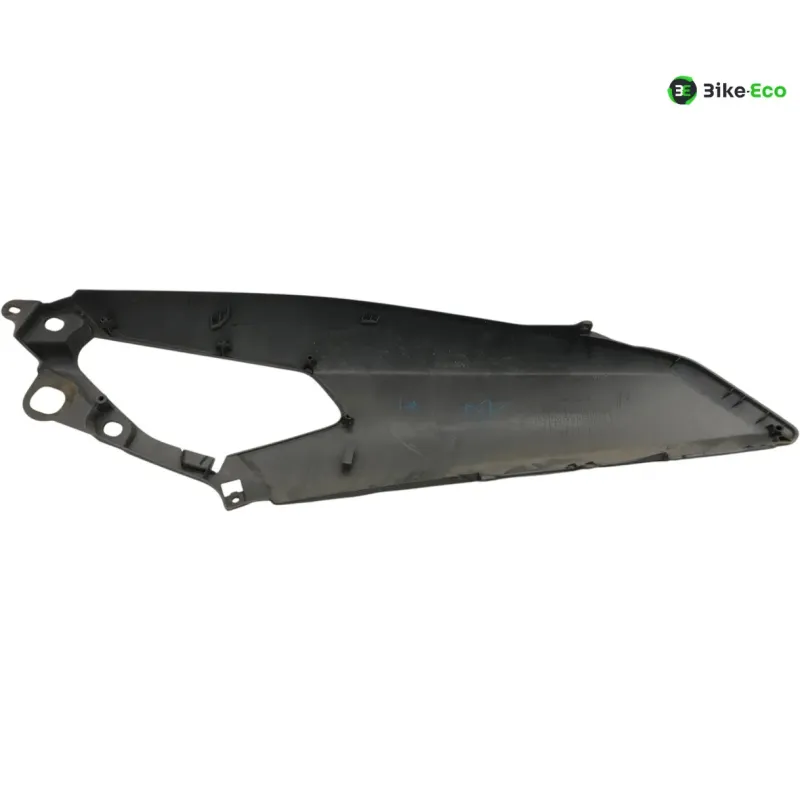 Cache carenage coque arriere droit YAMAHA GPD 125 2015-2019 NMAX