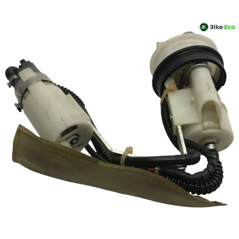 Pompe a essence GILERA GP 800 2007-2011