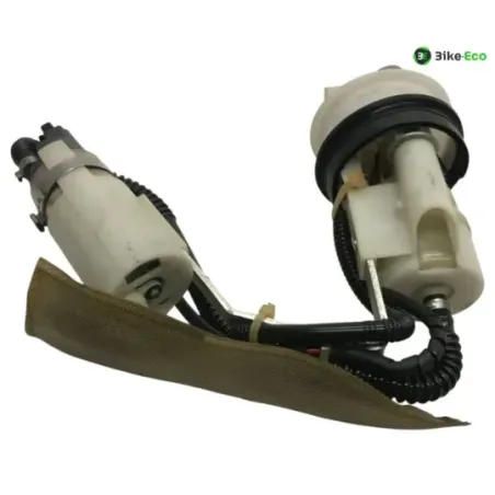 Pompe a essence GILERA GP 800 2007-2011