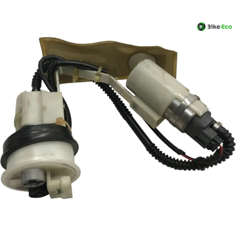 Pompe a essence GILERA GP 800 2007-2011