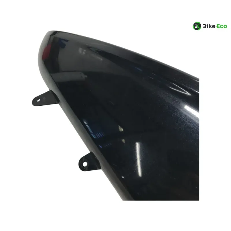 Cache carenage coque arriere droit GILERA GP 800 2007-2011