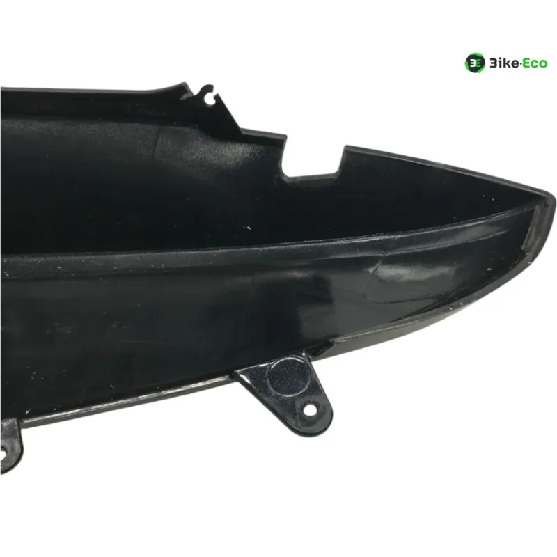 Cache carenage coque arriere droit GILERA GP 800 2007-2011