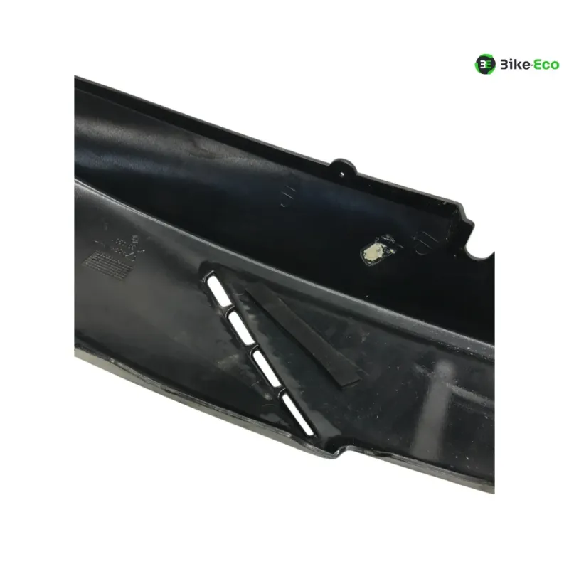 Cache carenage coque arriere droit GILERA GP 800 2007-2011