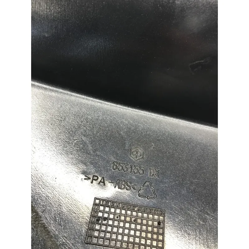 Cache carenage coque arriere droit GILERA GP 800 2007-2011