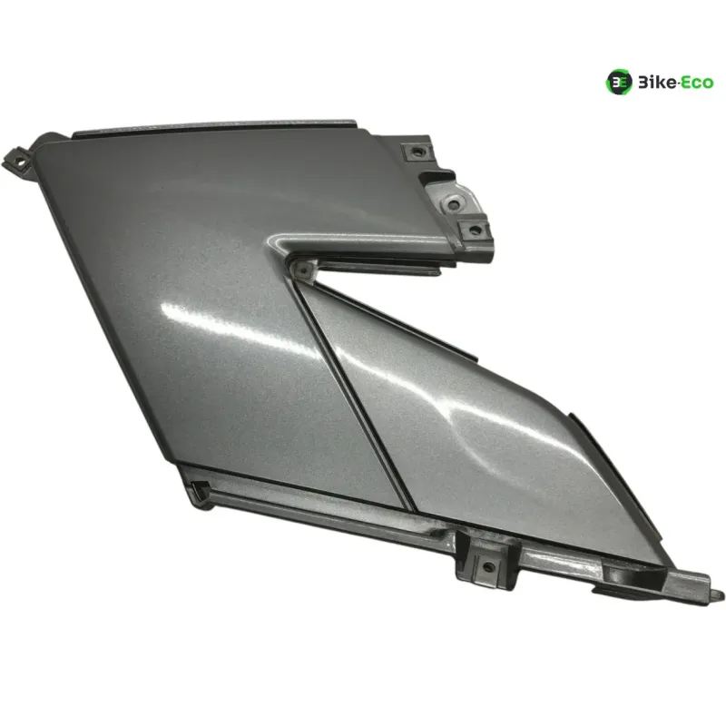 Cache lateral droit GILERA GP 800 2007-2011