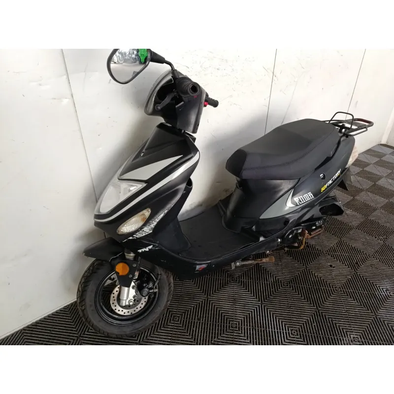 TNT MOTOR ROMA 50