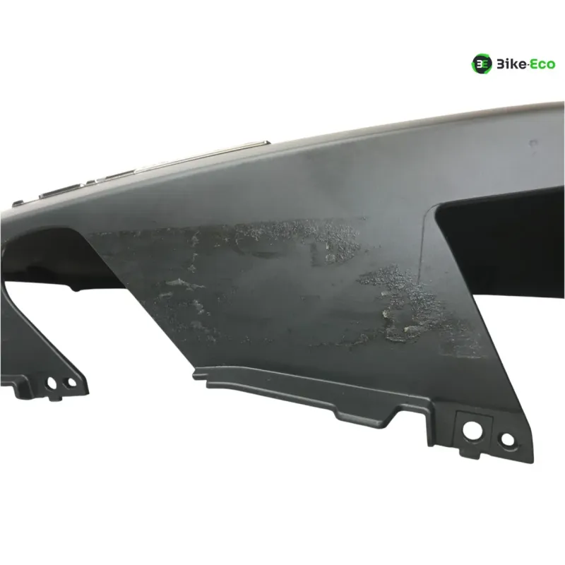 Cache carenage coque arriere gauche YAMAHA MWD 300 TRICITY 2020-2024