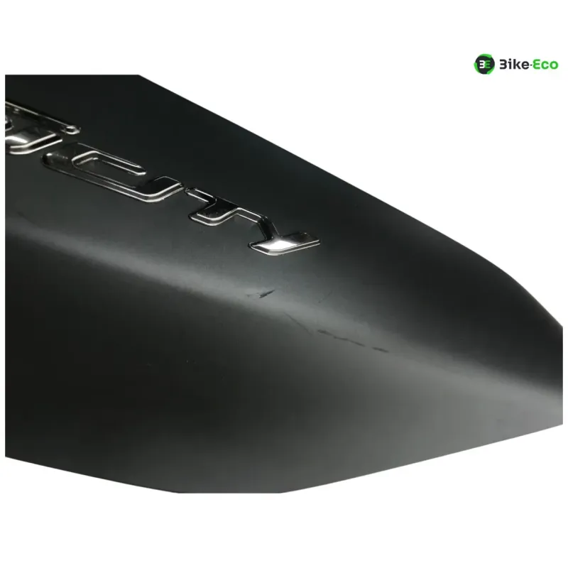 Cache carenage coque arriere gauche YAMAHA MWD 300 TRICITY 2020-2024