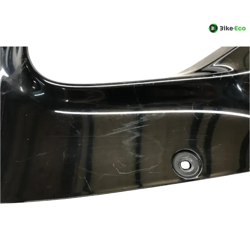 Cache flanc de carenage droit YAMAHA YZF 700 2022-2024 R7