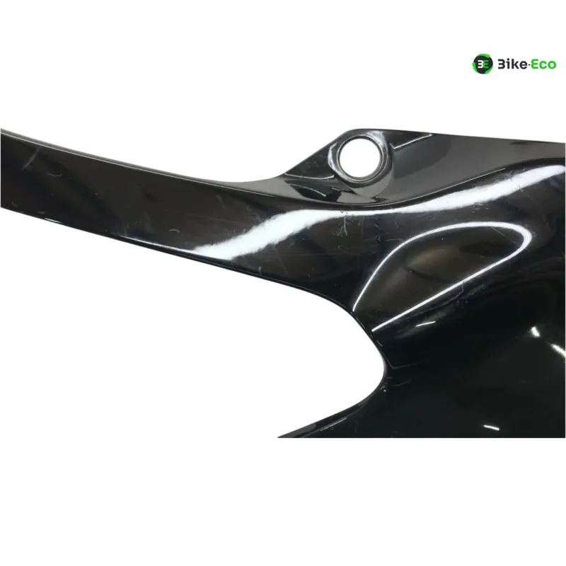 Cache flanc de carenage droit YAMAHA YZF 700 2022-2024 R7