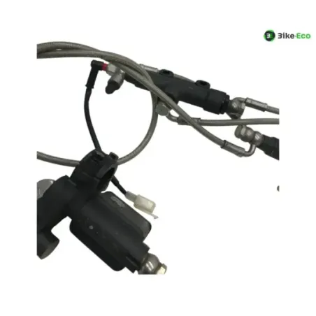 Maitre cylindre frein arriere QUADRO 350 S 3D 2013-2018