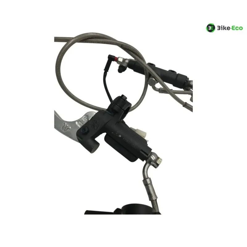 Maitre cylindre frein arriere QUADRO 350 S 3D 2013-2018