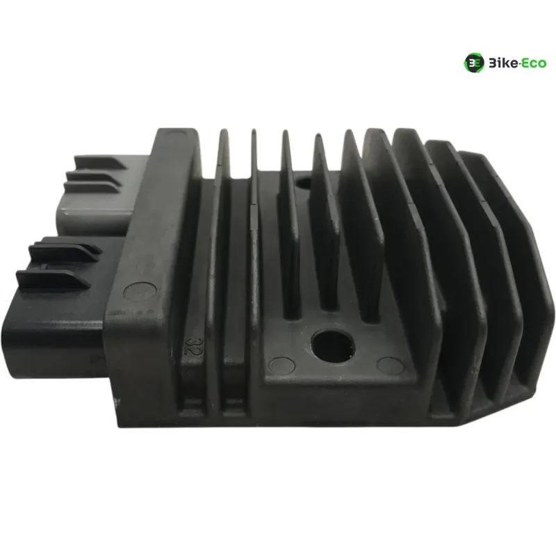 Regulateur charge batterie HONDA CBR 650 R 2021-2023