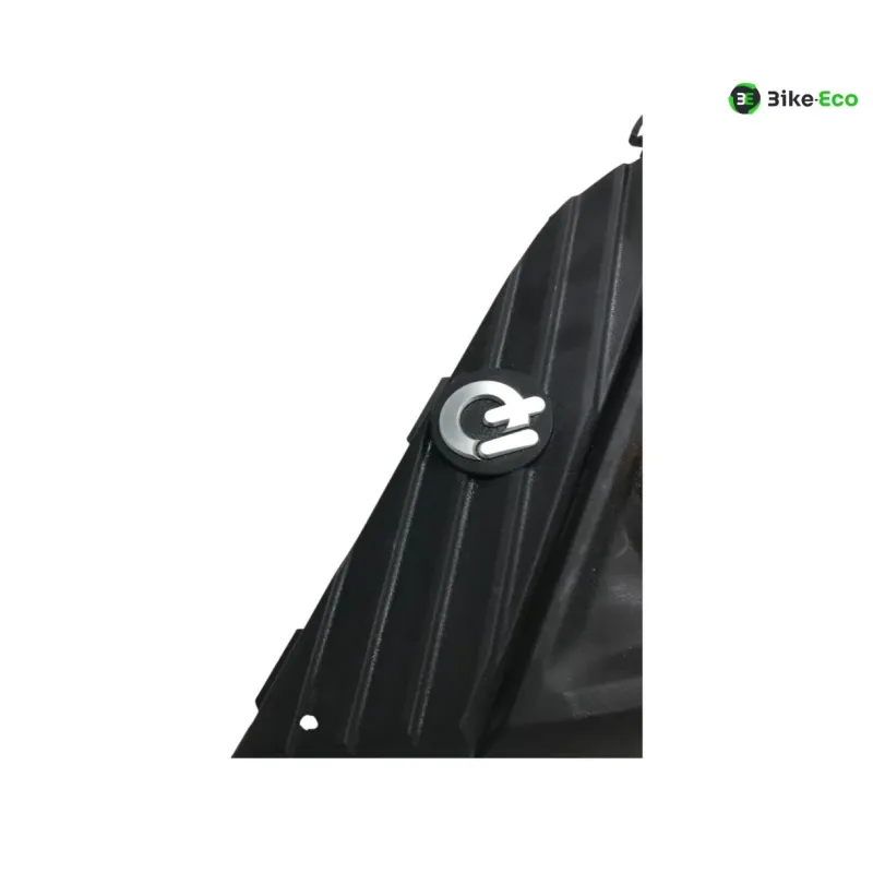 Cache lateral droit QUADRO 350 S 3D 2013-2018