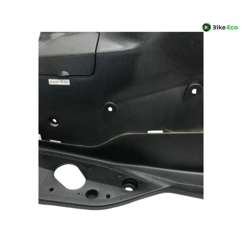 Cache carenage centrale marche pieds plancher QUADRO 350 S 3D 2013-2018