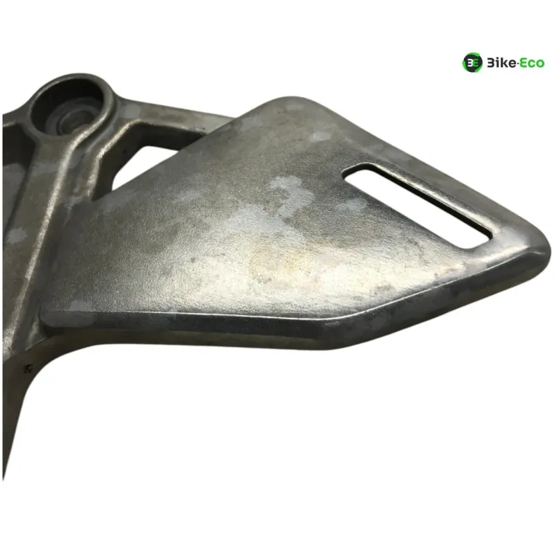 Platine avant gauche HONDA CBR 650 R 2021-2023