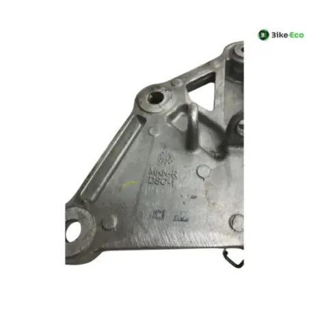 Platine avant droite HONDA CBR 650 R 2021-2023