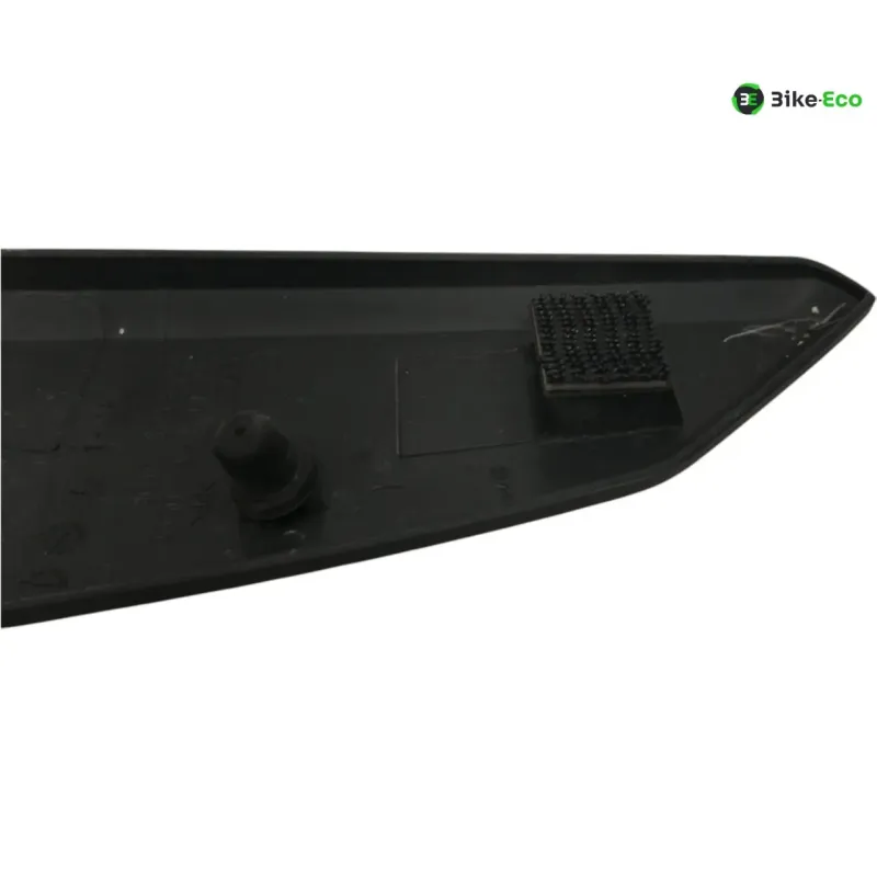 Cache carenage sous selle droit HONDA CBR 650 R 2021-2023