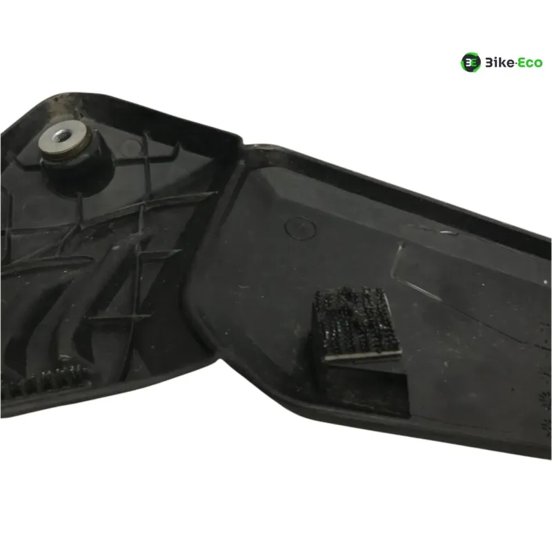 Cache carenage sous selle droit HONDA CBR 650 R 2021-2023