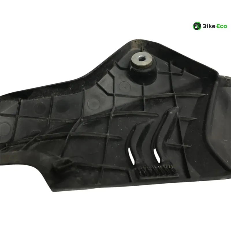 Cache carenage sous selle droit HONDA CBR 650 R 2021-2023