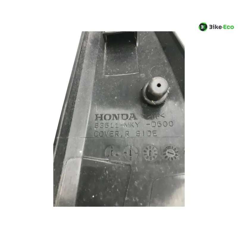 Cache carenage sous selle droit HONDA CBR 650 R 2021-2023