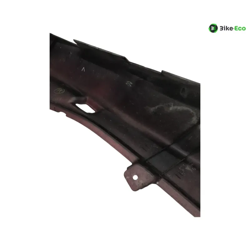 Cache carenage coque arriere droit YAMAHA XJ 600 N 1999-2002