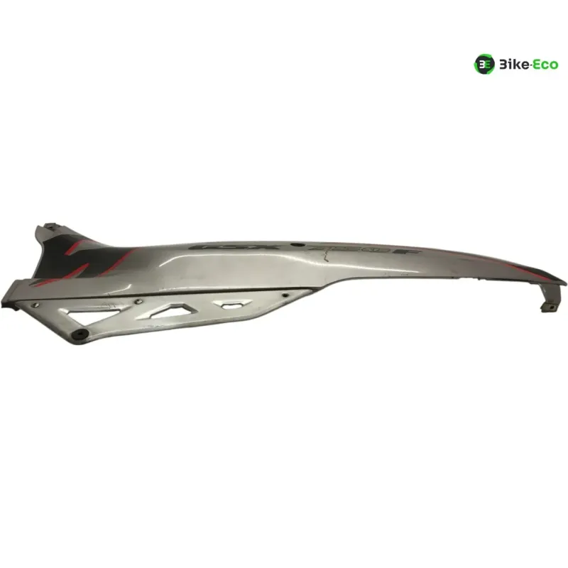 Cache carenage coque arriere gauche SUZUKI GSX F 750 1989-1997