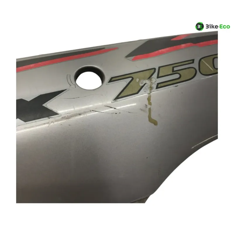 Cache carenage coque arriere gauche SUZUKI GSX F 750 1989-1997
