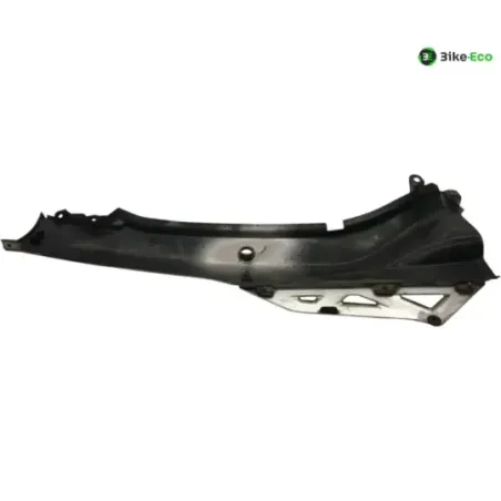 Cache carenage coque arriere gauche SUZUKI GSX F 750 1989-1997