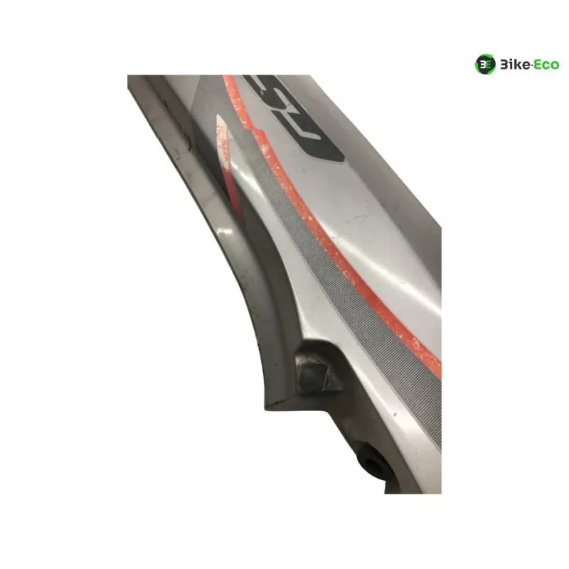 Cache carenage coque arriere droit SUZUKI GSX F 750 1989-1997