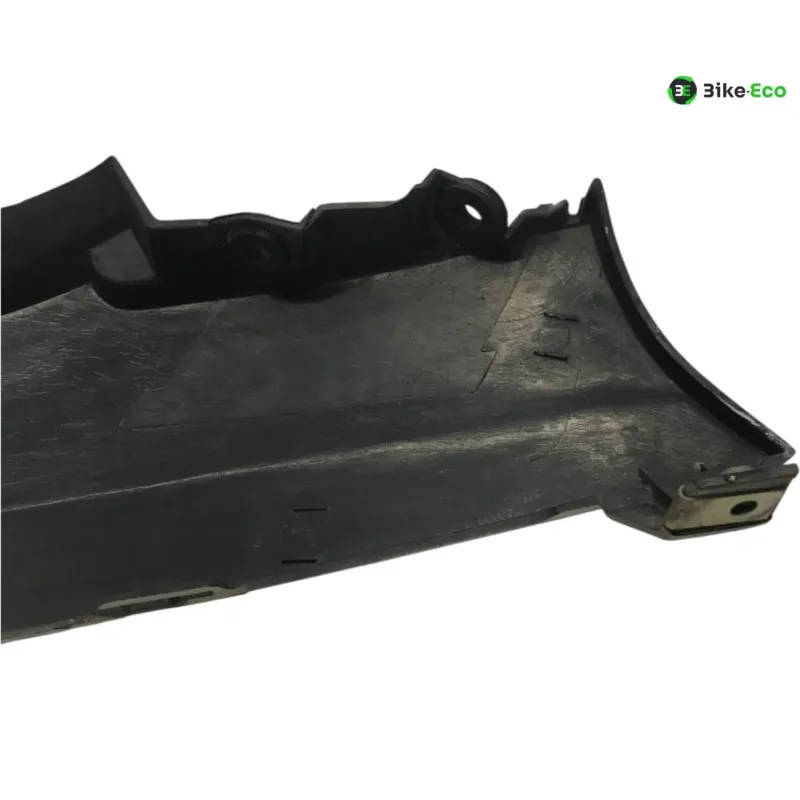 Cache carenage coque arriere droit SUZUKI GSX F 750 1989-1997