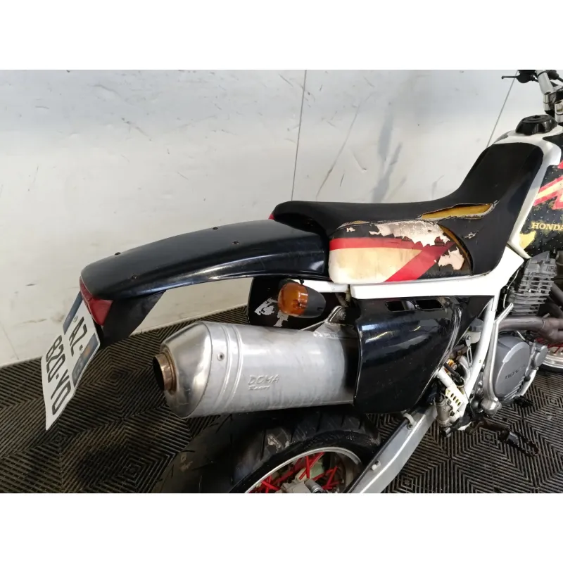 HONDA XR 600