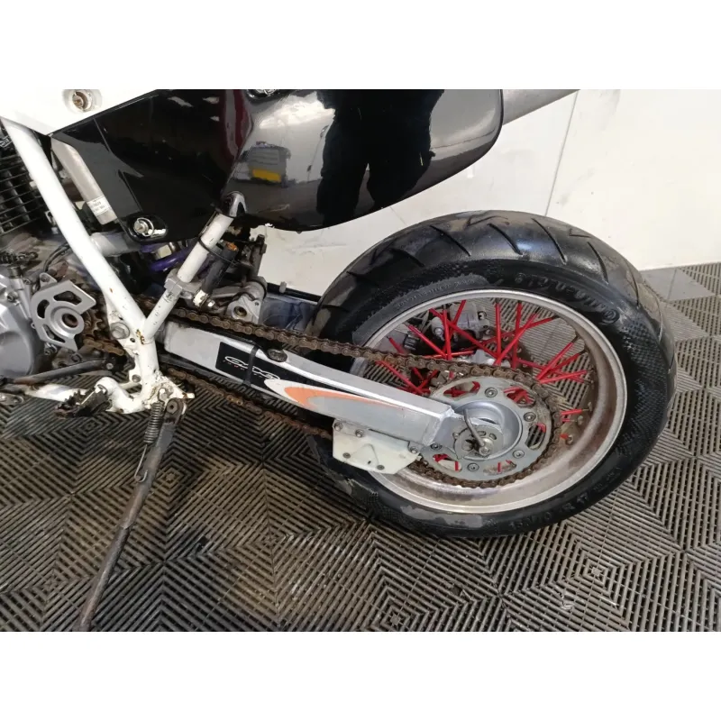 HONDA XR 600