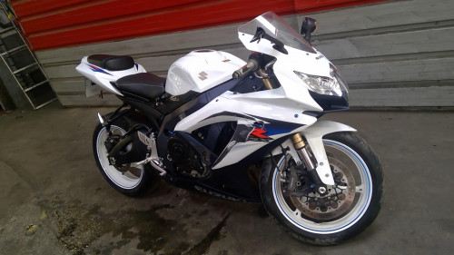 SUZUKI 600 GSXR