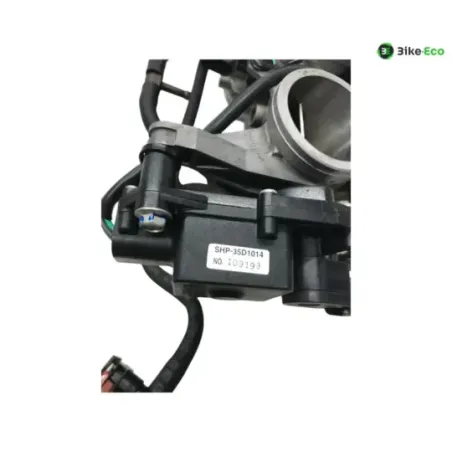 Rampe d'injection KAWASAKI Z 650 2020-2024
