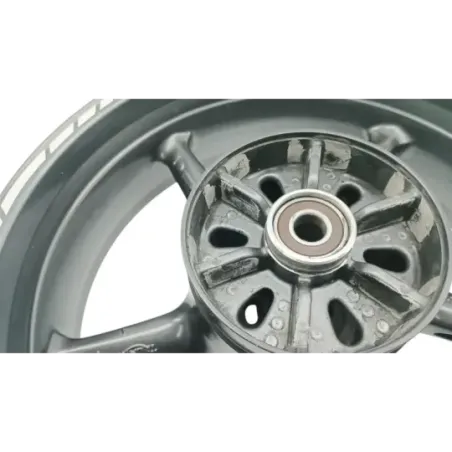 Jante arriere TRIUMPH STREET TRIPLE 675 2007 - 2011