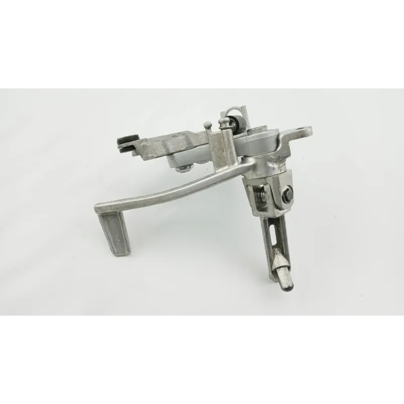 Platine avant droite SUZUKI GSXR 1000 2009 - 2011